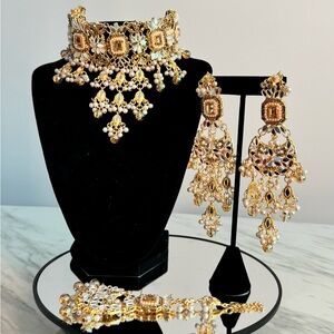 Pakistani Indian Jewlery Bridal Set Gold